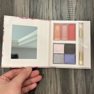 Mary Kay - Patricia bonaldi eye and lip palettes